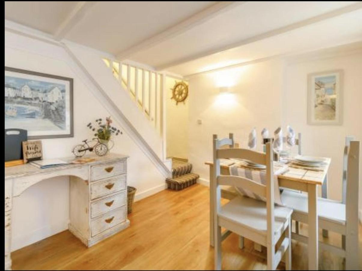 Charming 2-Bed Cottage In Wadebridge Cornwall Exterior photo